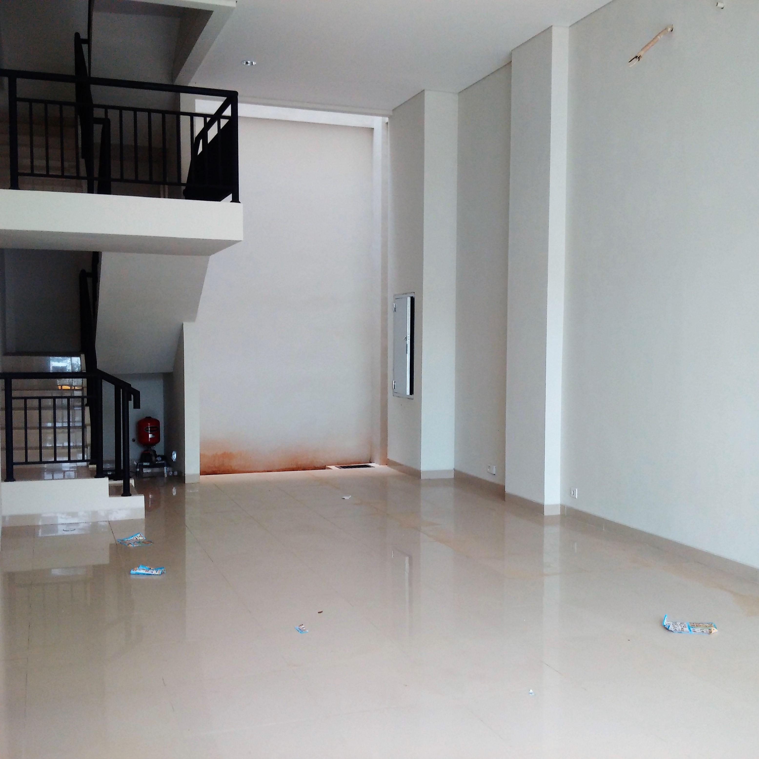 Ruko The Walk 3lt 5x14 70m Boulevard JGC Jakarta Garden City Cakung - 2