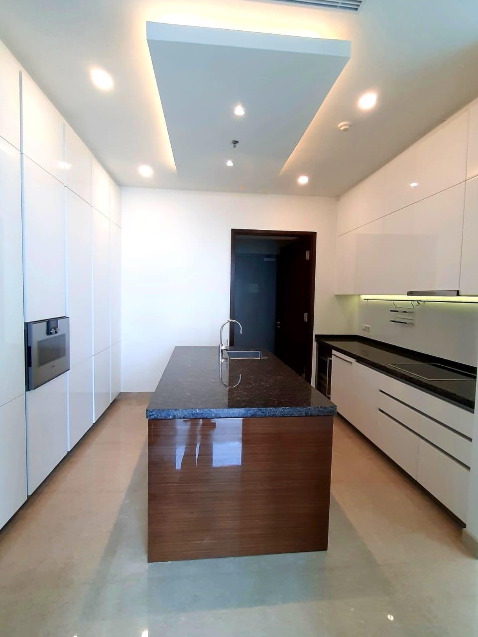 Brand new unit in Anandamaya Residence. Must see - 0