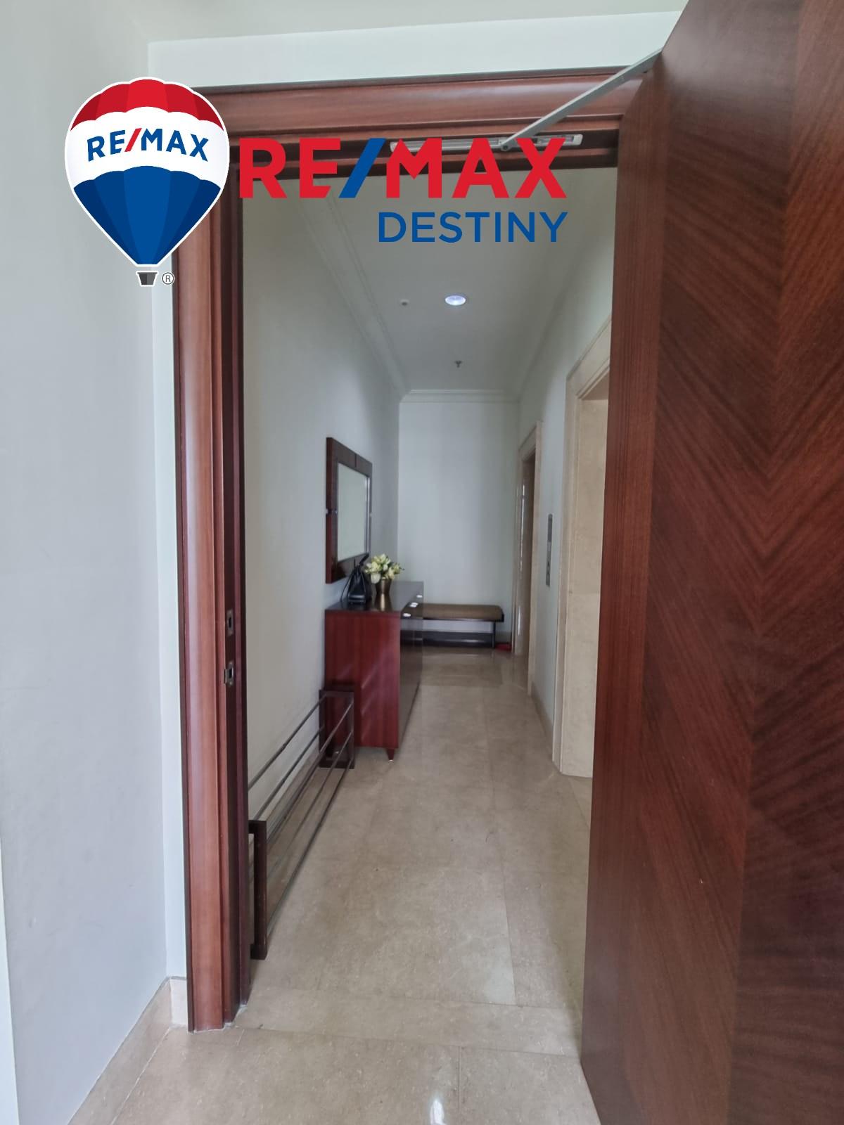 MURAH. Unit Apartemen Bagus Di Daerah Pakubuwono – 2+1 BR 152/m2 Full furnished - 3