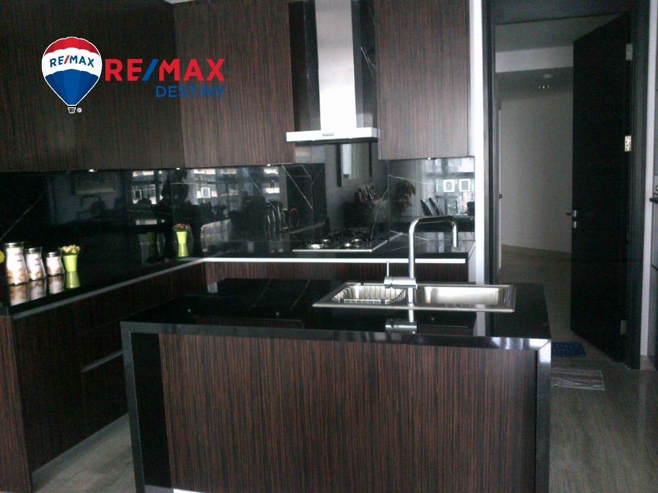 Exclusive big unit in Kemang Village apartment Bloomington tower. Must see - 2