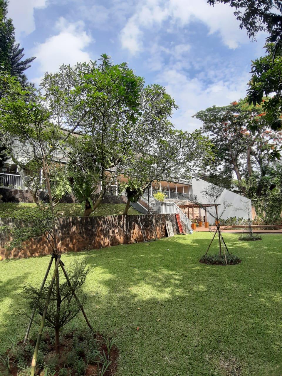 This bright house is located in a compound, in Kemang. - 0