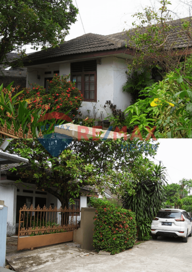 DIJUAL Rumah dengan Taman dan Kolam Ikan di Jatiasih, Bekasi - 0