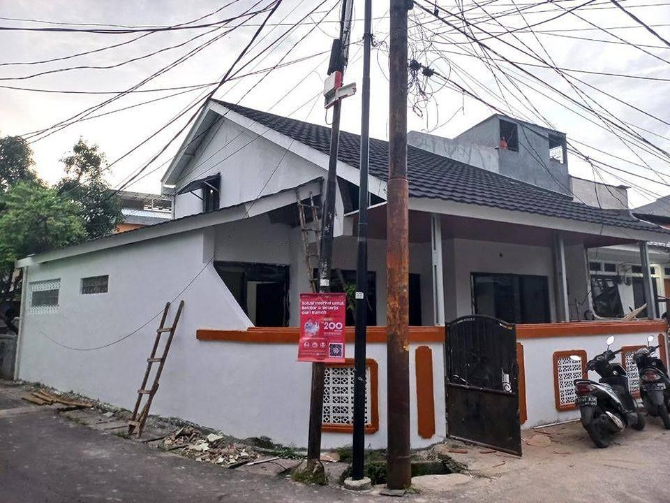 Dijual Rumah Hook 1,5 Lantai Ngantong di Kapuk, Cengkareng, Jakarta Barat - 0