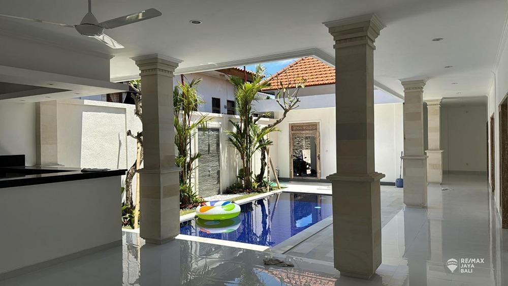 Villa Baru Disewakan Lokasi Pinggir Jalan, Area Canggu - 3