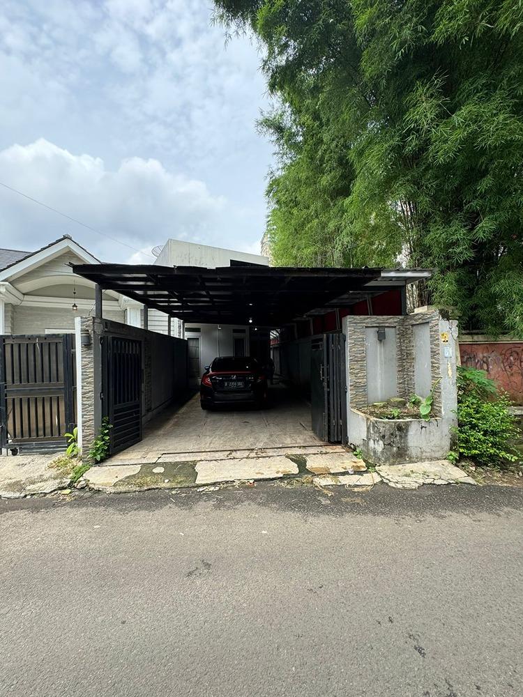 Disewakan Rumah Semi Furnished di Ciputat, Tangerang Selatan - 0