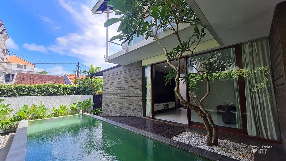 Villa Dengan Desaign Modern Dijual, area Jimbaran - 3