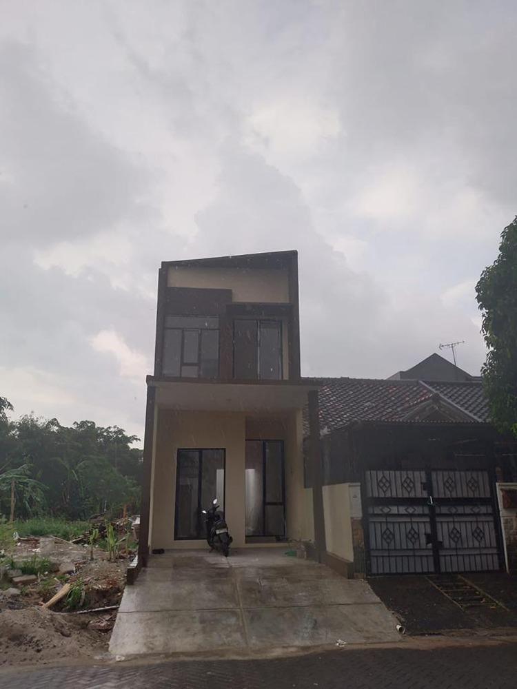 Dijual Rumah 2 Lt di Puri Garden - Jakarta Barat - 0