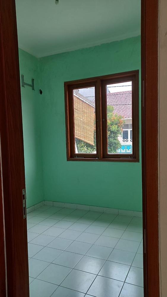 Dijual Rumah Bagus di Serpong Villa Melati Mas, Tangerang Selatan - 1