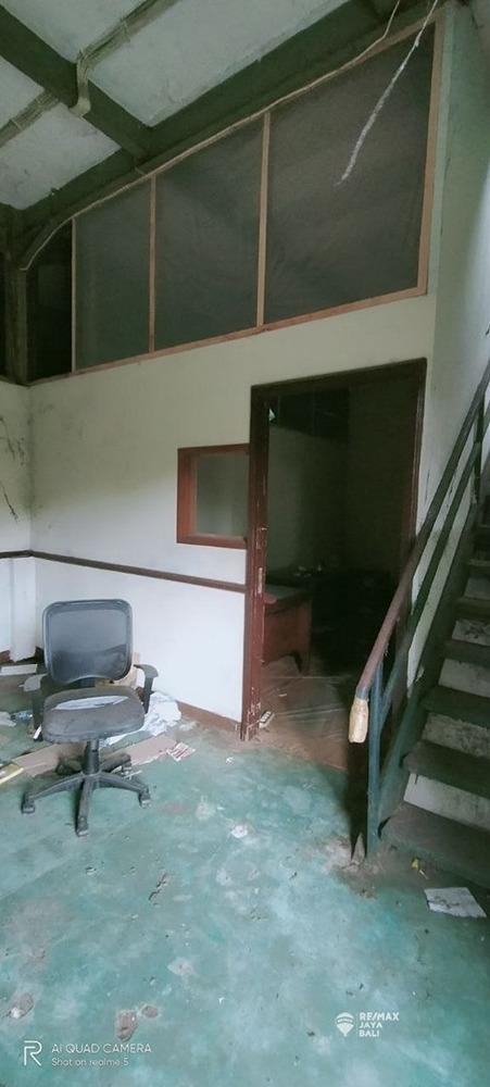 Gudang dan Kantor 2 Lantai Dijual Cepat, area Denpasar Utara - 1