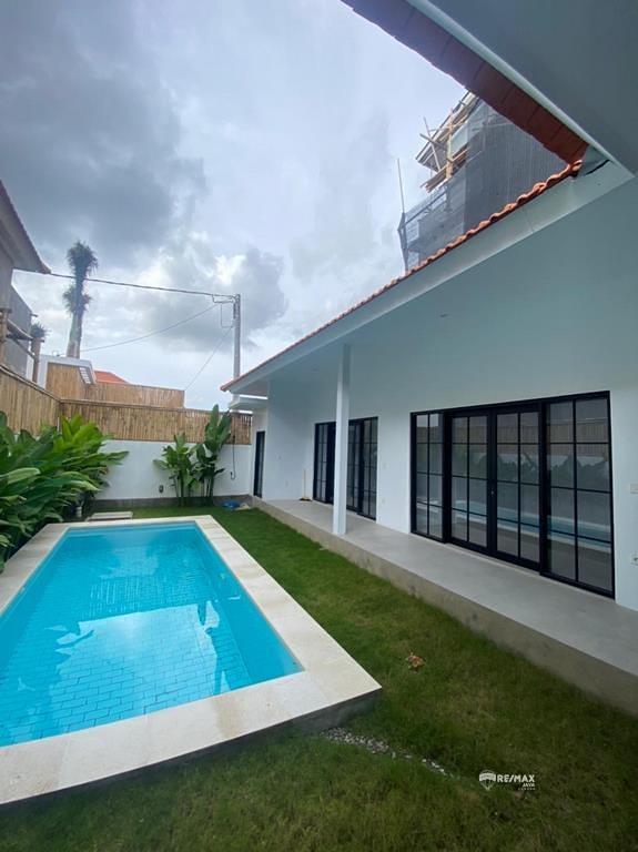 Stunning New Villa For Rent Canggu Area - 0