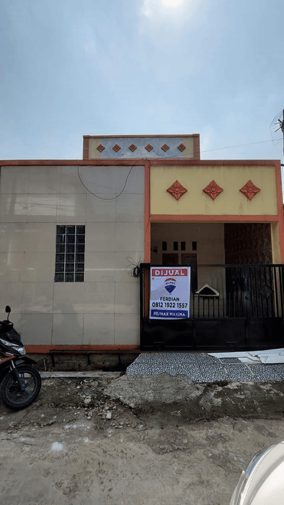 DIJUAL RUMAH DALAM KOMPLEK SARI BUMI CURUG TANGERANG - 0