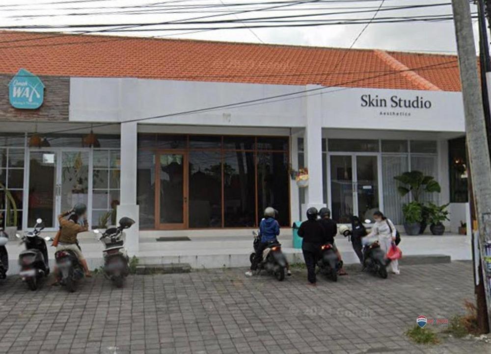 Commercial Shop House For Rent, Kerobokan Area - 0