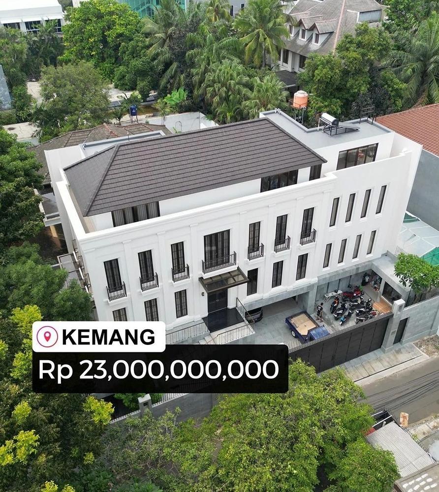 Rumah dijual di Kemang Jakarta Selatan Type American Classic - 0