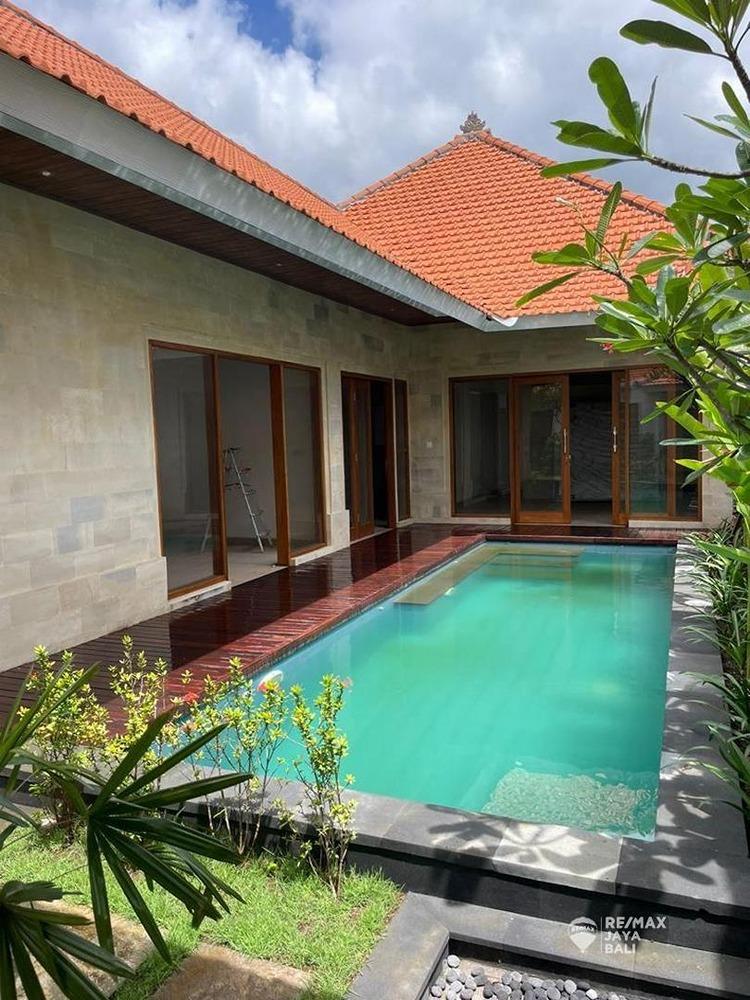 Villa With Balinese Style For Sale, In Sanur Area - 0