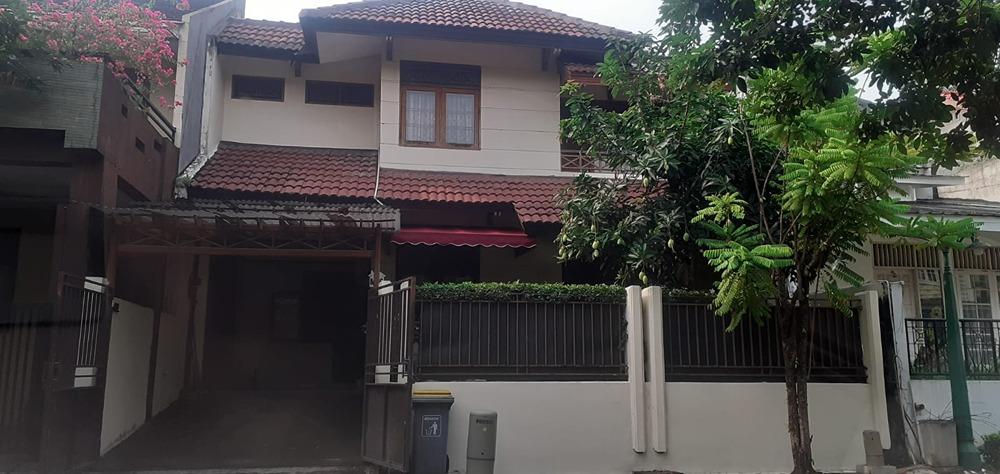 Dijual Rumah 2 Lantai di Taman Rempoa Indah, Ciputat Timur, Tangerang - 0