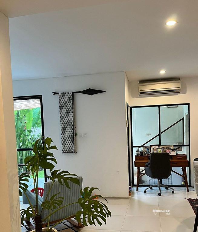 Villa 3 BR For Rent with One Gate System, Canggu Area - 2