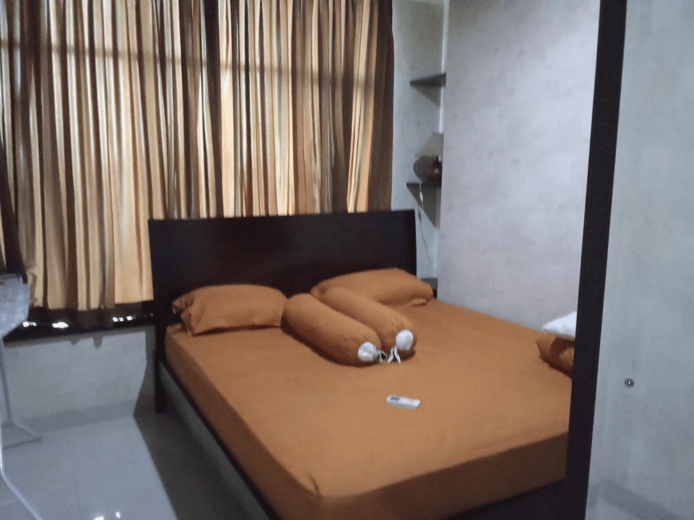 DI SEWAKAN 2BR HAMPTON'S PARK APARTMENT JAKARTA SELATAN FURNISHED - 1