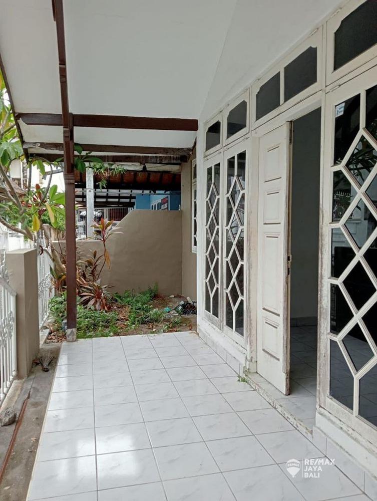 Rumah Nyaman Di Dalam Komplek Dijual, area Denpasar Selatan - 3