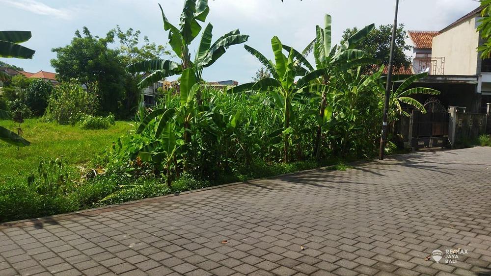 Tanah Resident Komersil 29 are Dijual, area Denpasar Barat - 0