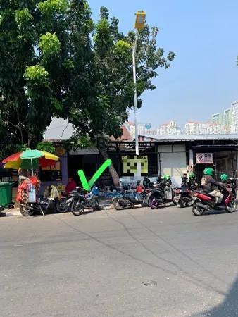Kios Semi Foodcourt Pinggir Jalan di Tanjung Duren - 0