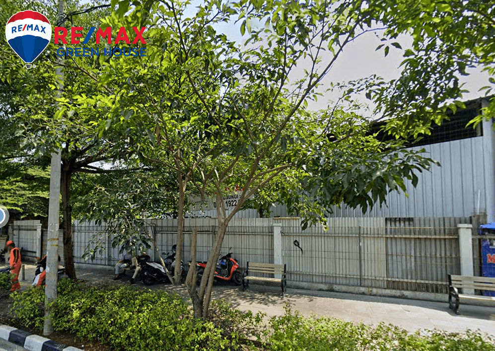 dijual gudang komersial di kembangan raya - 1