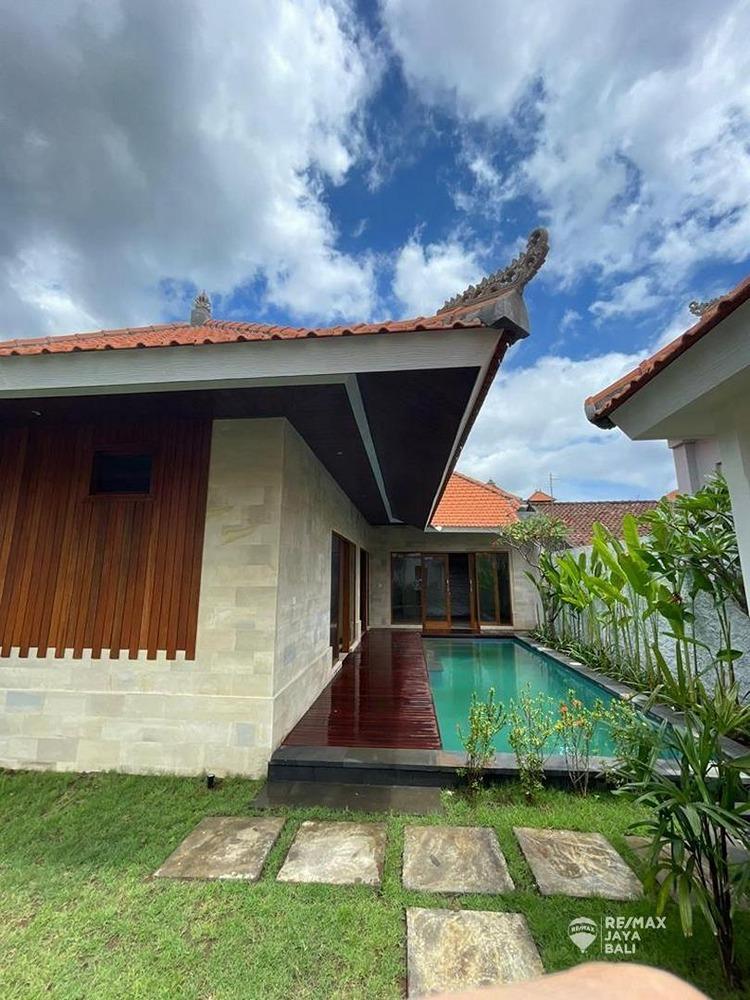 Villa With Balinese Style For Sale, In Sanur Area - 1