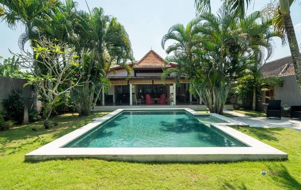 Stunning Villa for Sale, Nyanyi Beach Area - 0