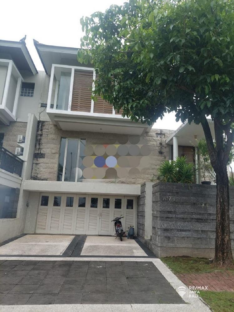 Rumah Elit 3 Lantai Dijual, Area Denpasar Utara - 0