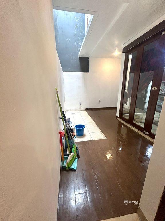 Home For Rent with 2 Floors, Denpasar Area - 1