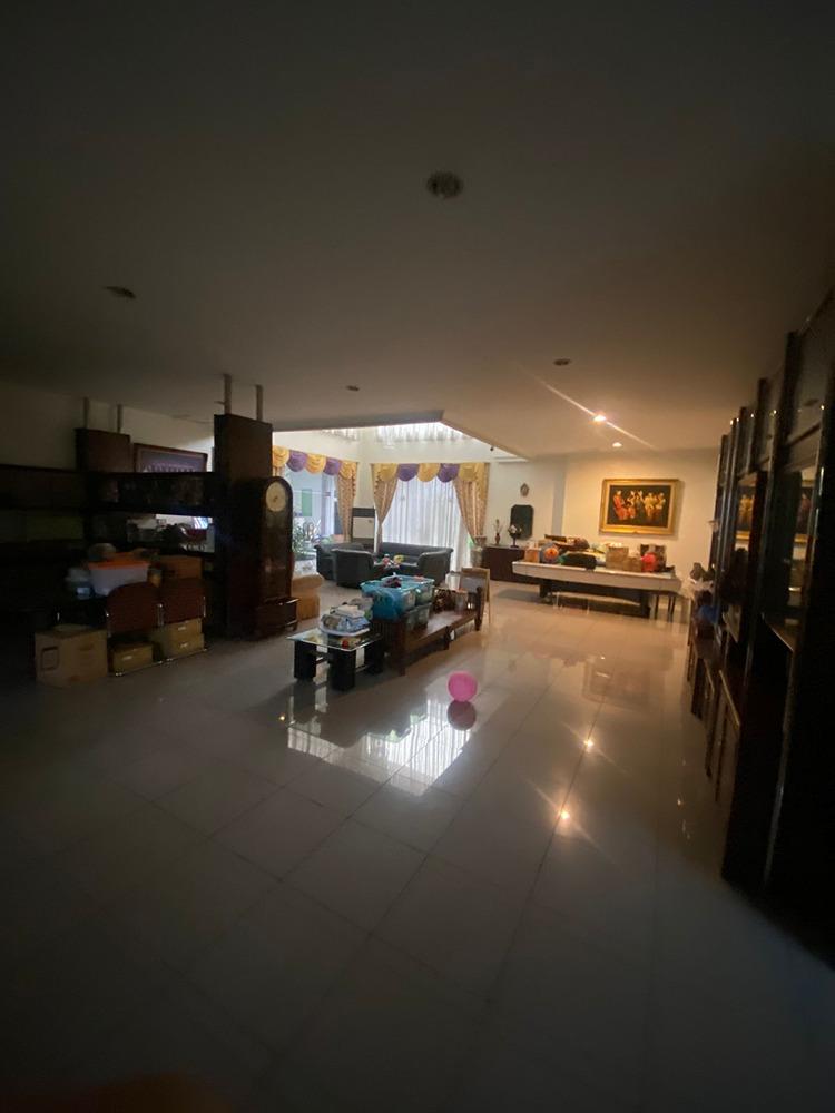 Dijual Rumah Hitung Tanah Di Bukit Gading Villa Jakarta Utara - 1
