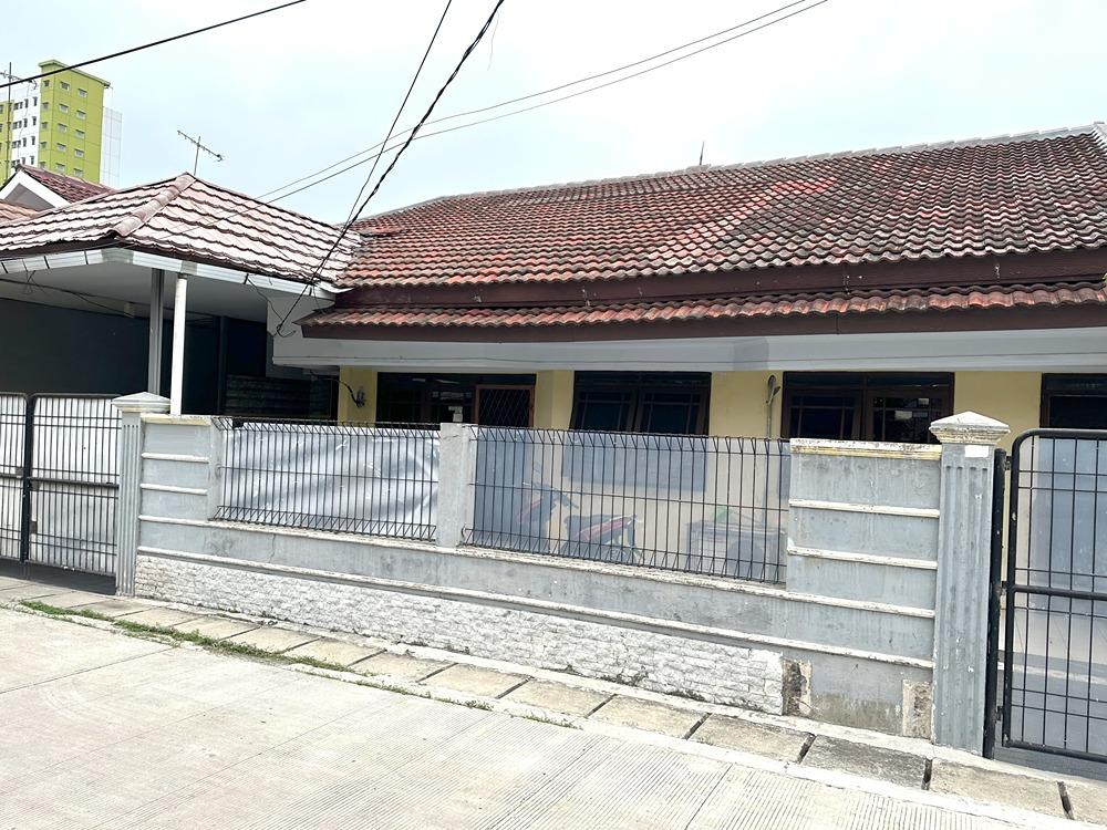 Rumah 9x20 180m type 3KT Pulogebang Permai Jakarta Timur - 1
