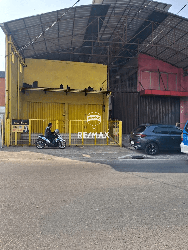 49. DISEWA GEDUNG 1 LANTAI DI KEDOYA RAYA