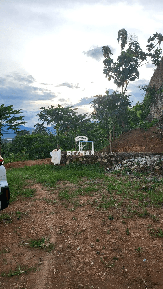 DIJUAL TANAH KOMERSIAL DI DAERAH TELUKBITUNG UTARA BANDAR LAMPUNG