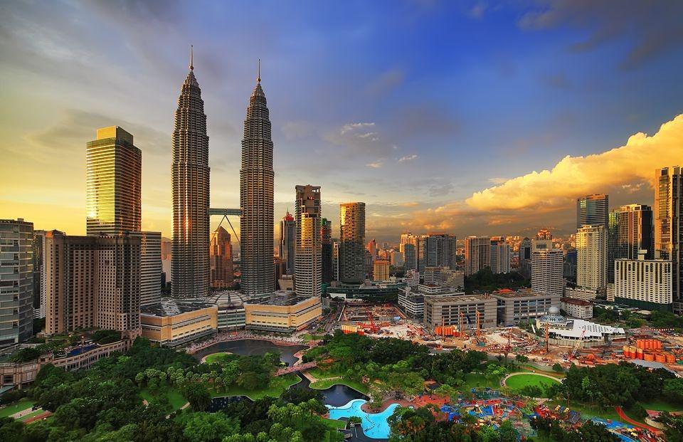 RE/MAX Buka Peluang Simpan Aset di Luar Negeri, Malaysia Jadi Primadona