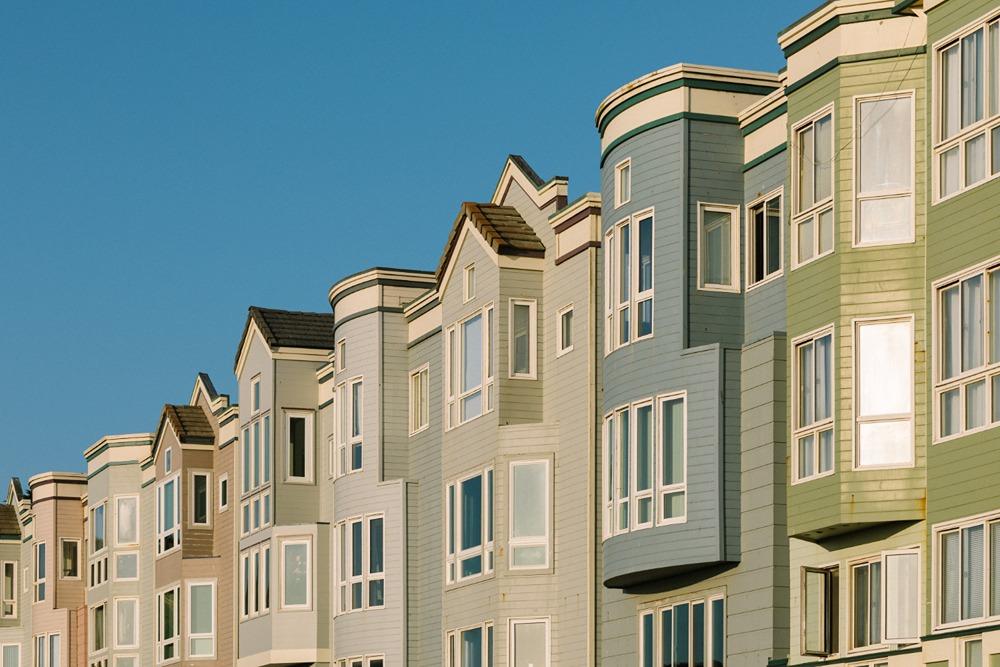 Perbedaan Townhouse dan Cluster