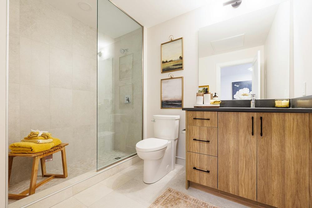 Gambar untuk artikel: 7 Desain Kamar Mandi Minimalis, Sederhana tapi Mewah