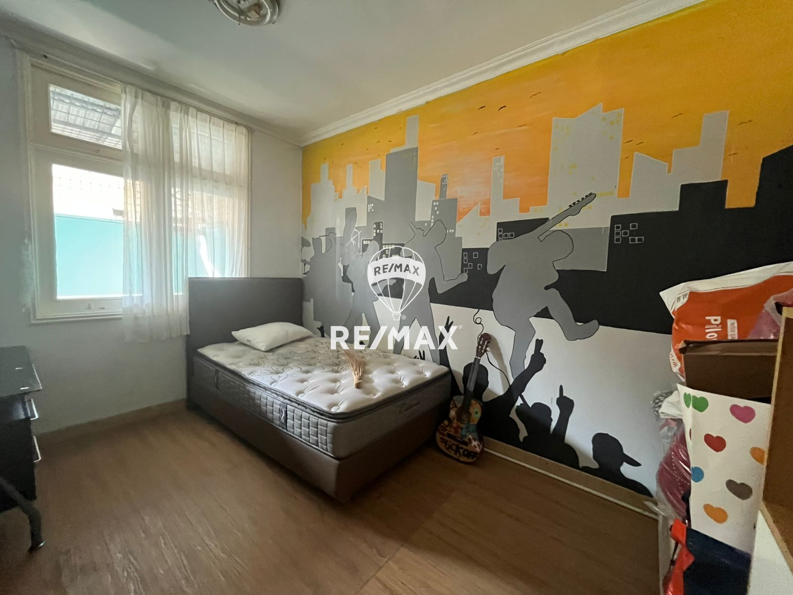 Dijual Rumah Full Furnished di Cluster Baverly Lippo Cikarang